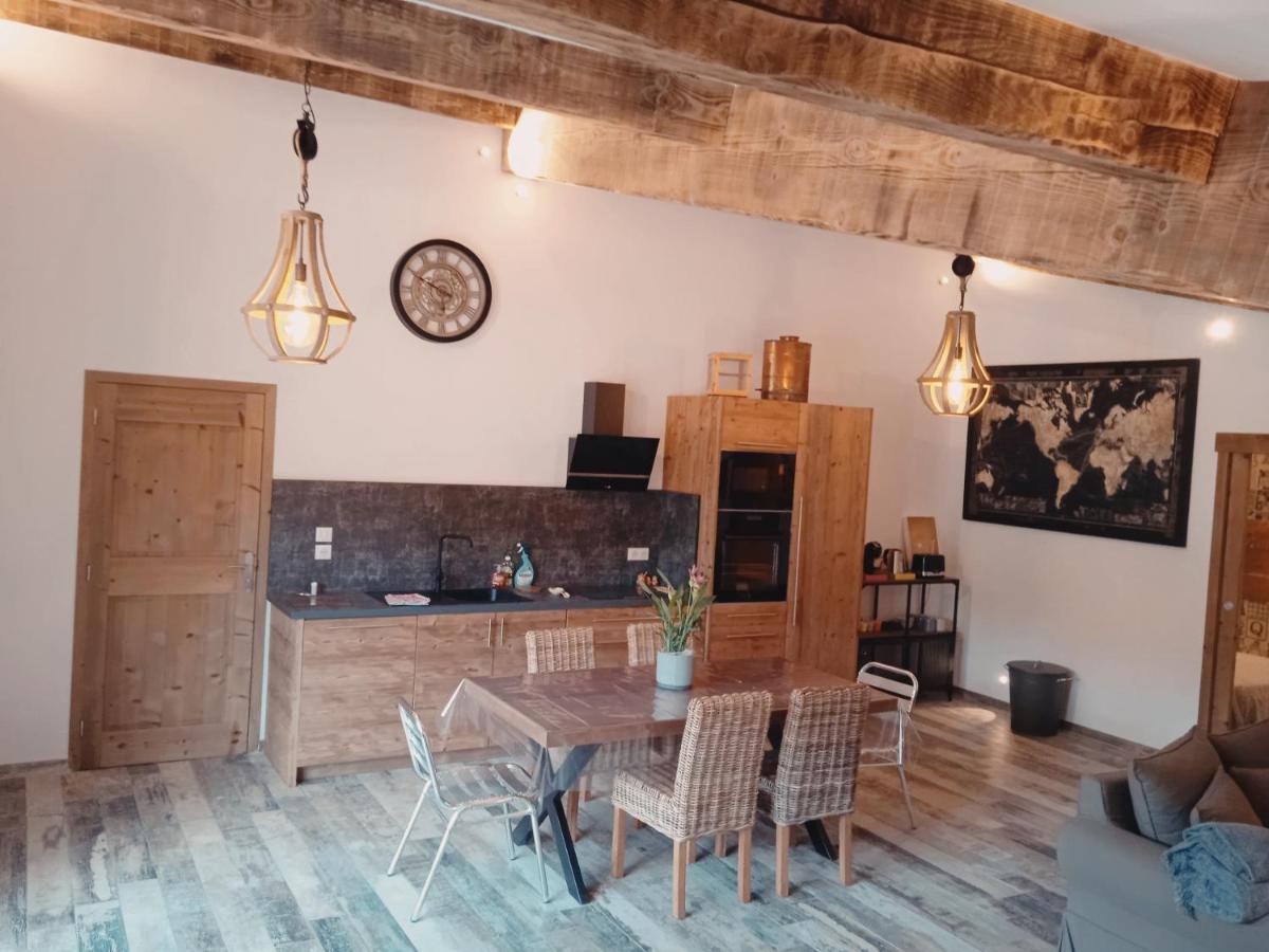 Châteaurenard Gite Du Mas De La Finiere ,Avec Spa Interieur מראה חיצוני תמונה