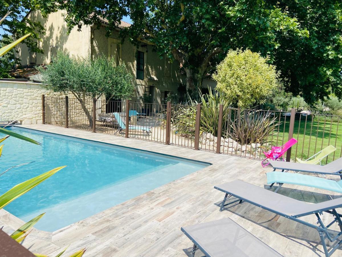 Châteaurenard Gite Du Mas De La Finiere ,Avec Spa Interieur מראה חיצוני תמונה