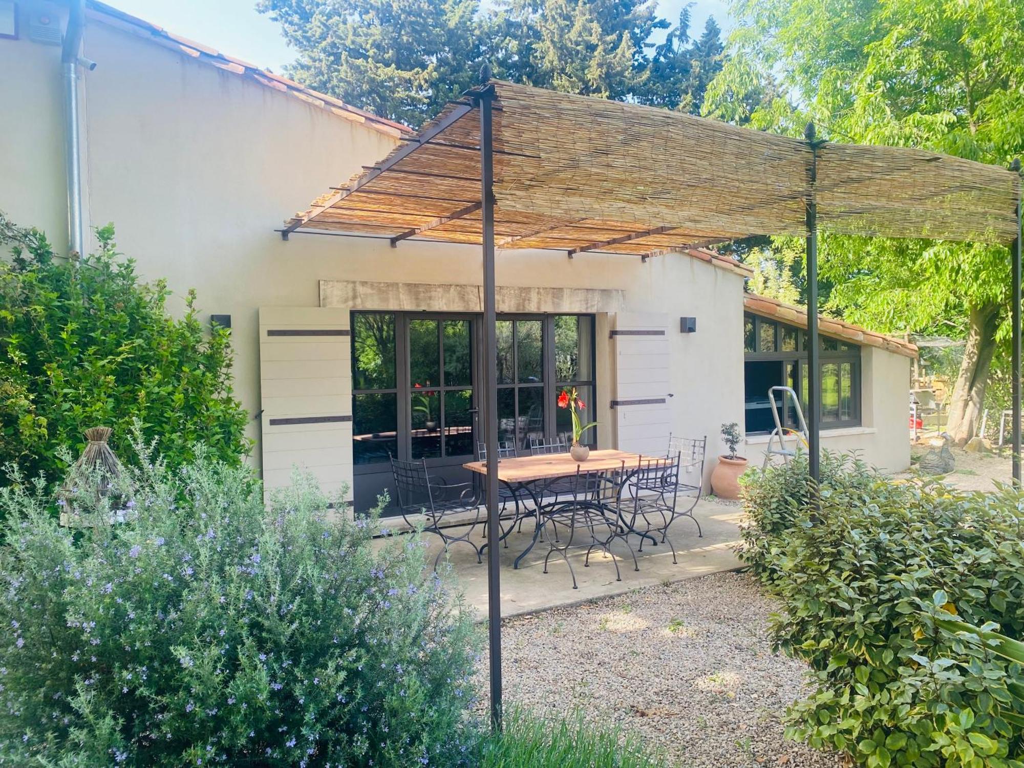 Châteaurenard Gite Du Mas De La Finiere ,Avec Spa Interieur מראה חיצוני תמונה